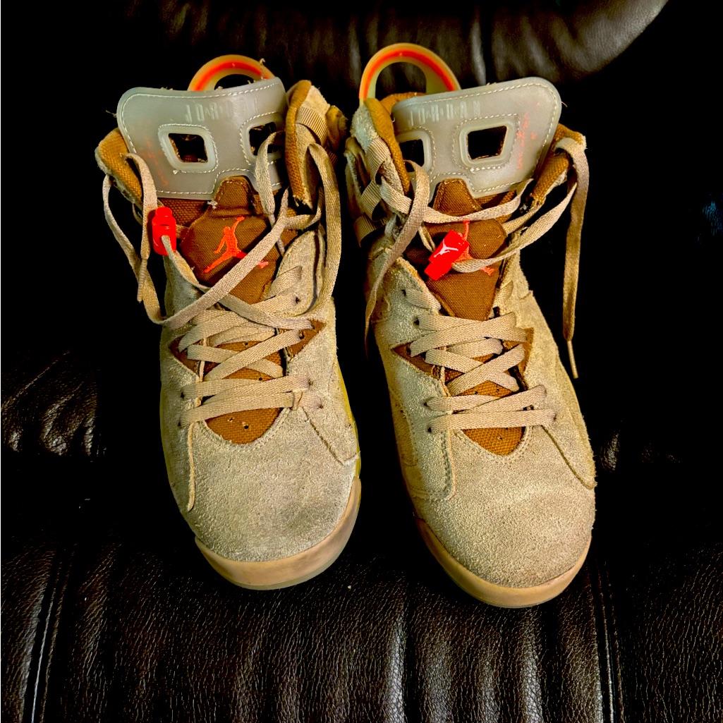 Travis Scott 6s